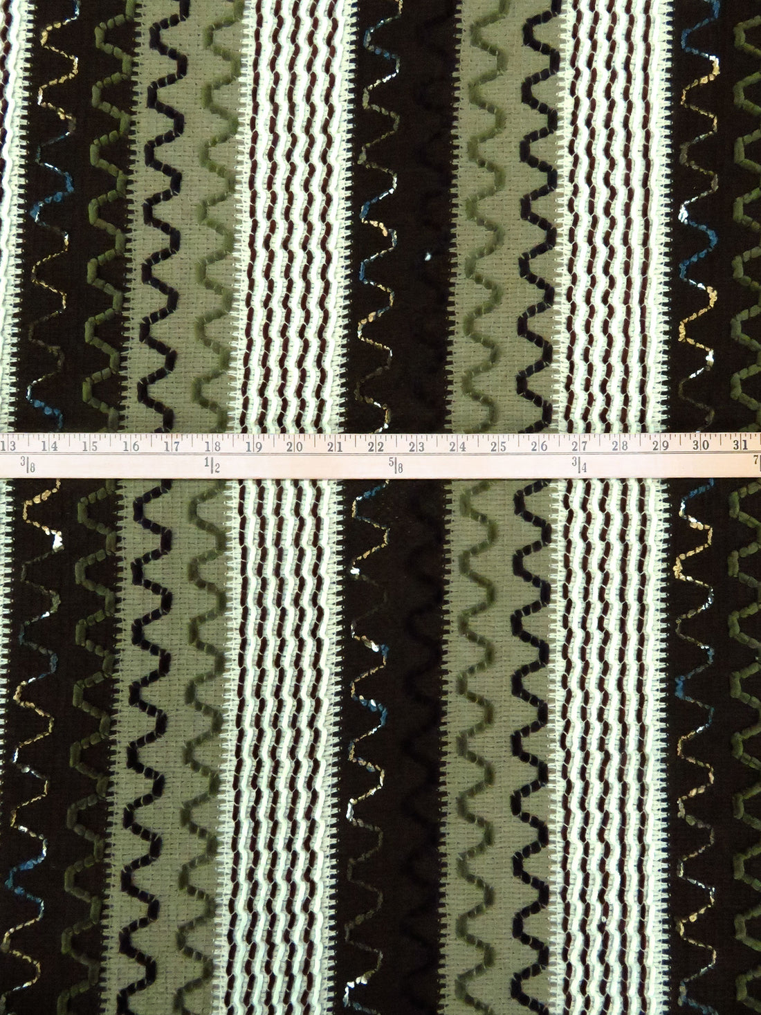 Forest Green/Dark Brown/White 100% Polyester Abstract Chenille Sweater-Like Woven 46W