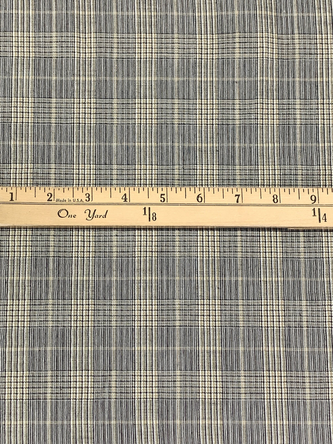 Dark Oak/Tan/White Polyester/Cotton Puckered Plaid Suiting 59W