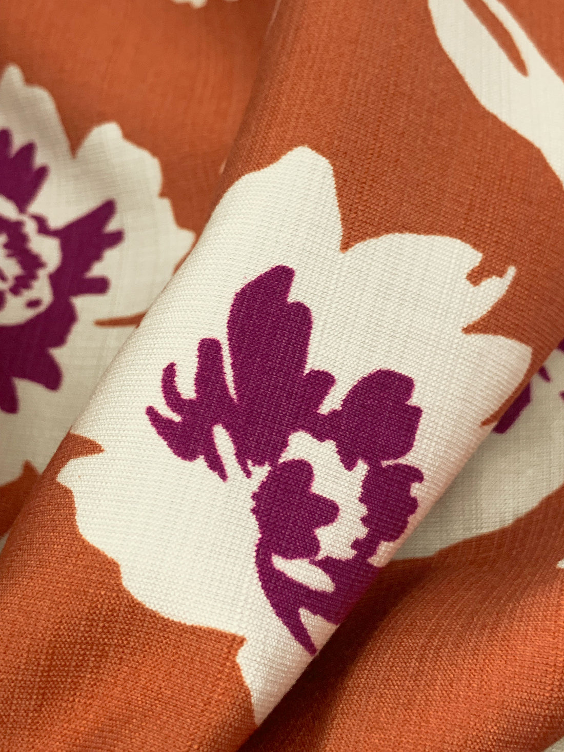 Brown Birch/White/Boysenberry Rayon/Nylon Floral Print Slubbed-Look Shirting 56W