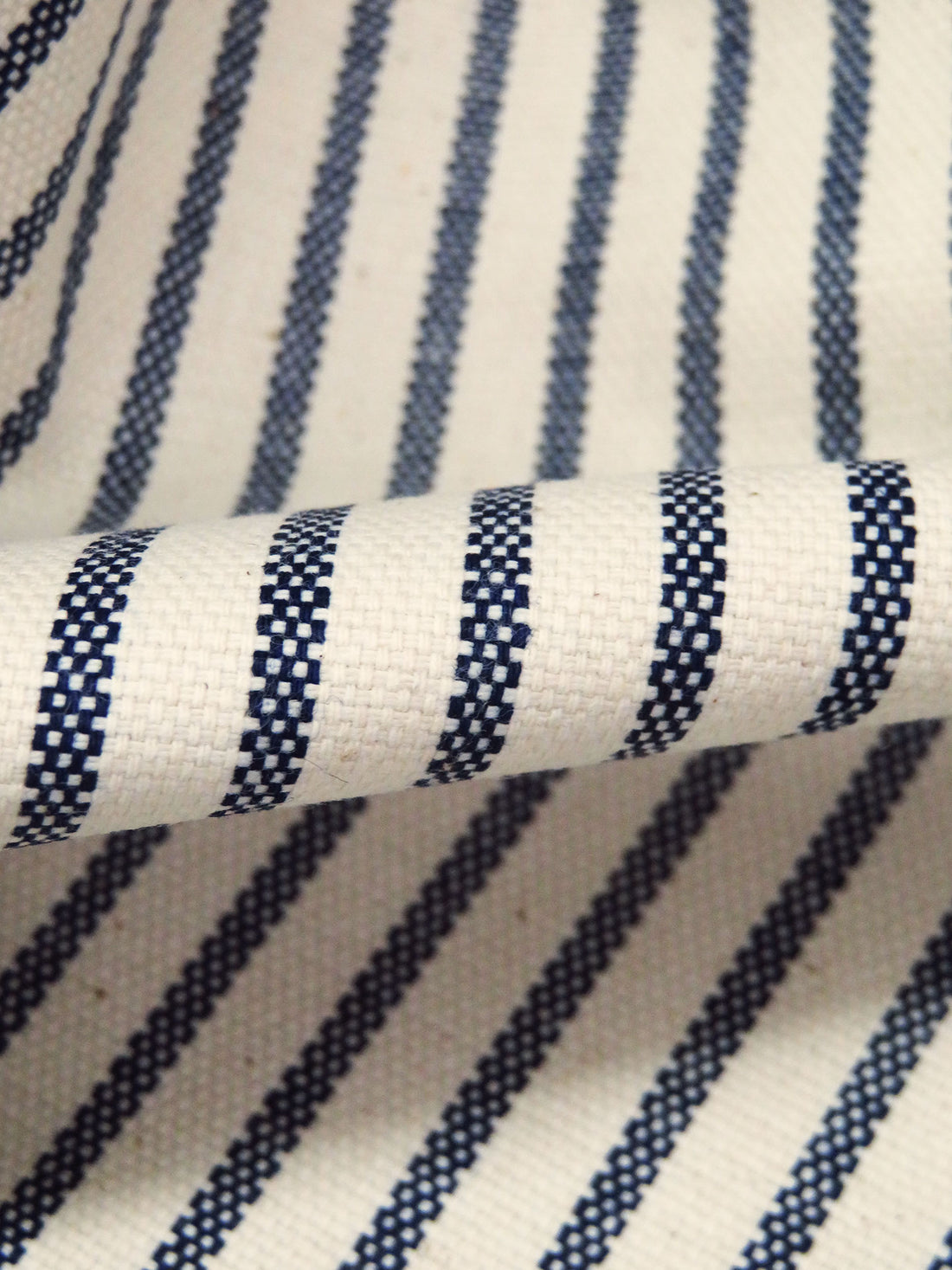 Cream/Midnight Navy 100% Cotton Vertical Stripe Basketweave Canvas Suiting - NY Designer - 61W