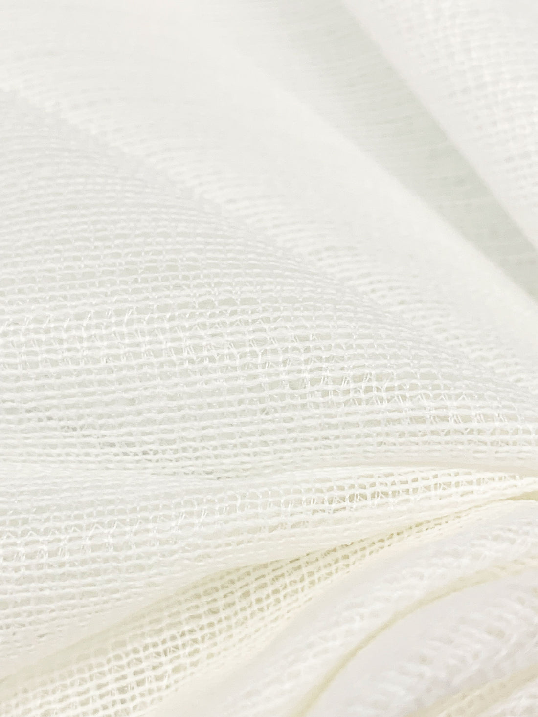 White Fusible Weft Woven Interfacing