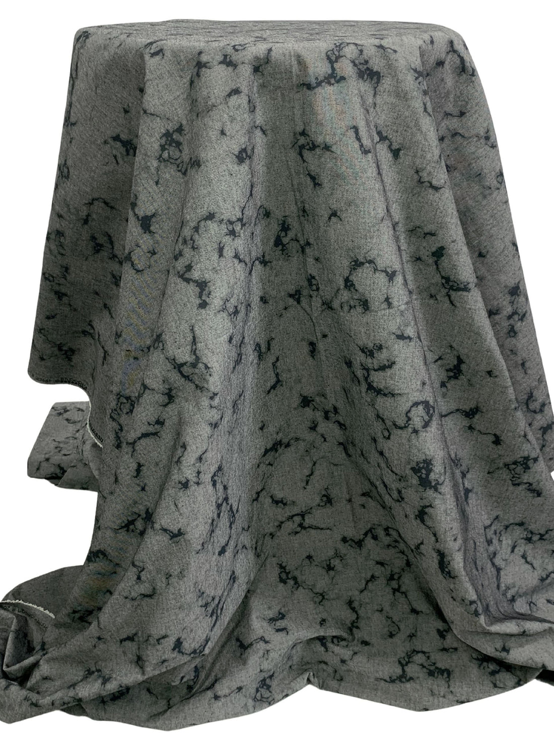 Muted Cool Black/Off-White Cotton/Polyester Abstract Print Chambray Shirting - Robert Kaufman 44W