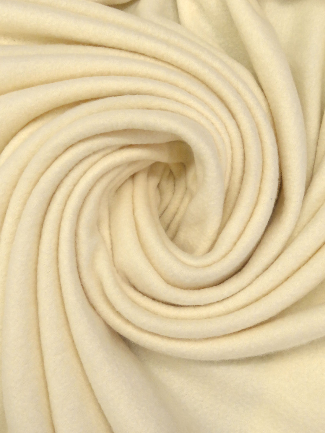 Cream 100% Polyester Furry Loop Fleece Knit 64W