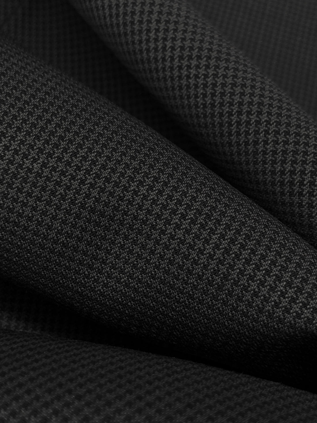 Black/Gray 100% Wool Micro Houndstooth Weave Suiting - Imported From Italy - 56W
