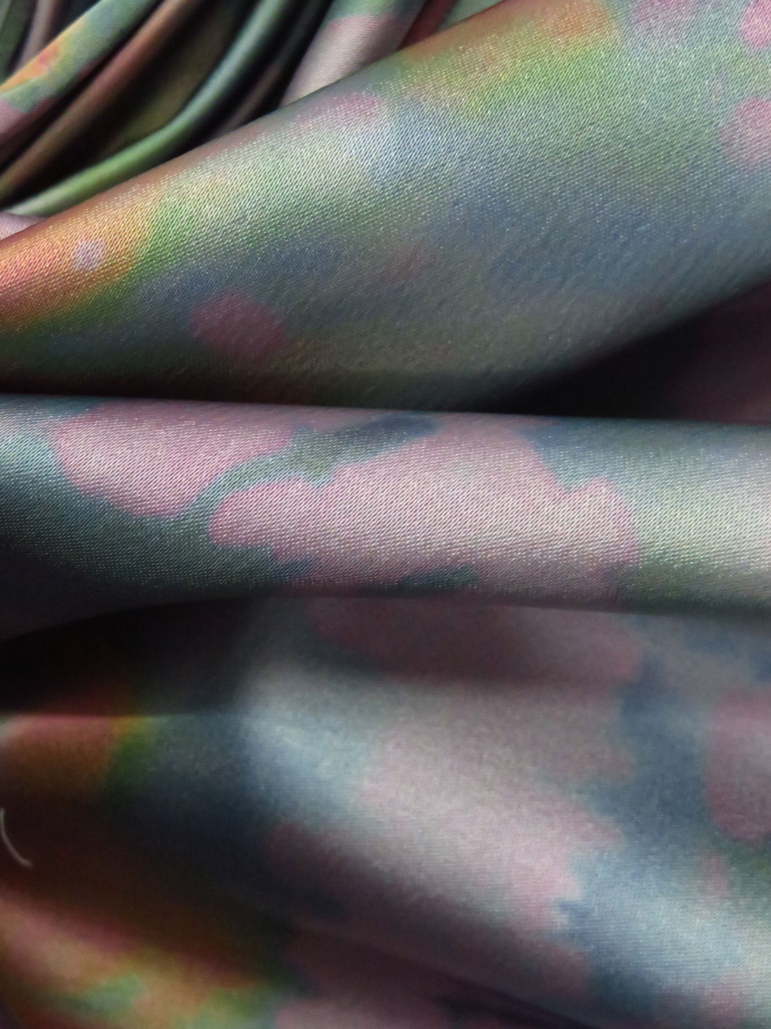 Old Lavender/Deep Puce/Queen Blue/Multi Polyester/Lycra Tie-Dye Look Print Stretch Satin - NY Designer - 53W