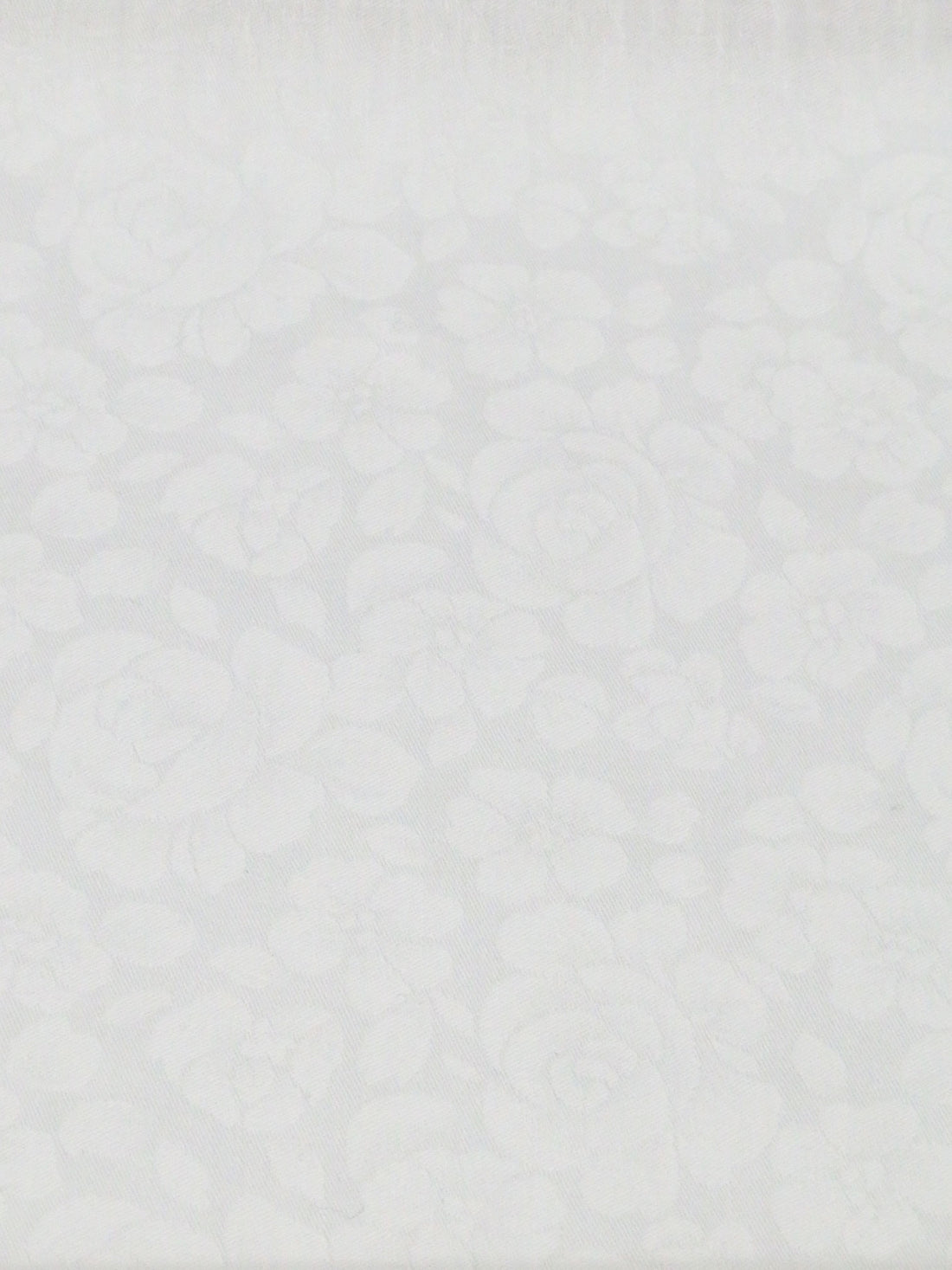 White 100% Cotton Floral Weave Jacquard Shirting 48W