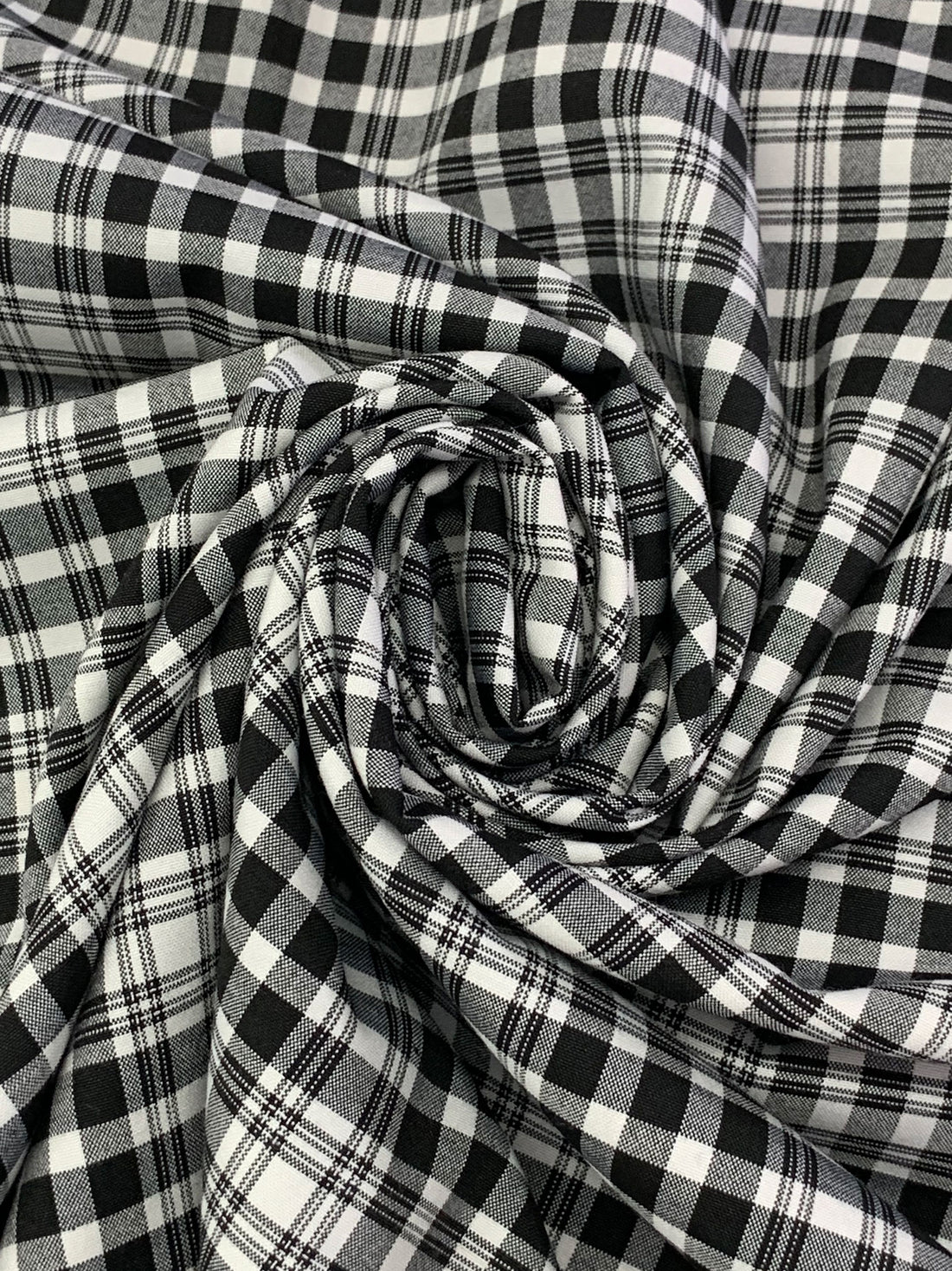 White/Black Polyester/Cotton/Lycra Yarn-Dyed Plaid Stretch Shirting 59W