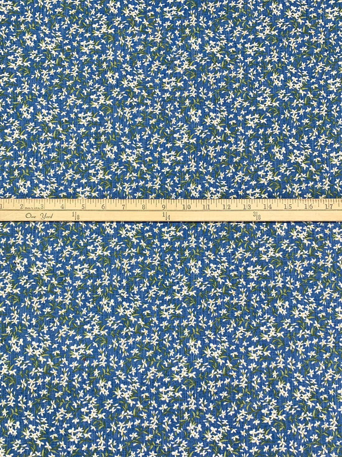 Lapis Blue/Laurel Green/White 100% Cotton Ditsy Floral Print Quilt-Weight Woven 42W