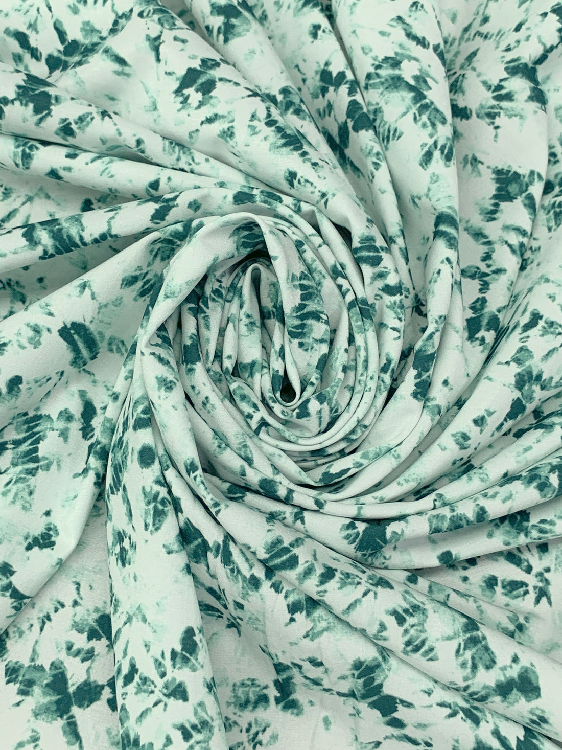 Honeydew Mist/Dark Jungle Green Polyester/Lycra Abstract Print Blouse Weight Woven - NY Designer - 53W