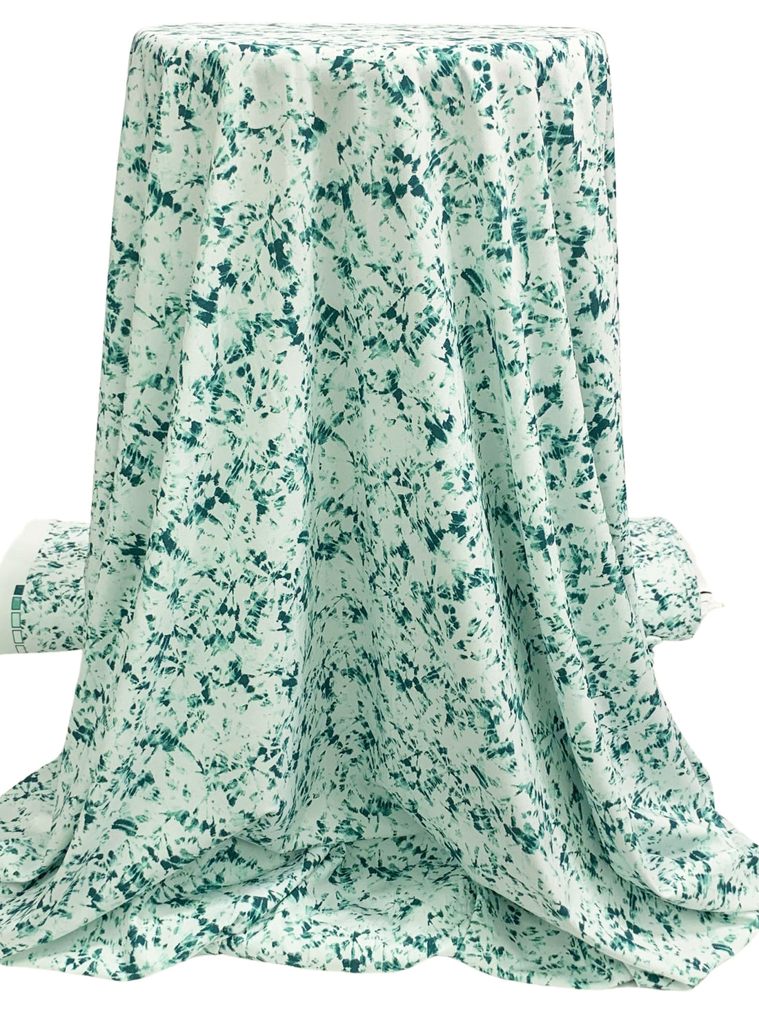 Honeydew Mist/Dark Jungle Green Polyester/Lycra Abstract Print Blouse Weight Woven - NY Designer - 53W