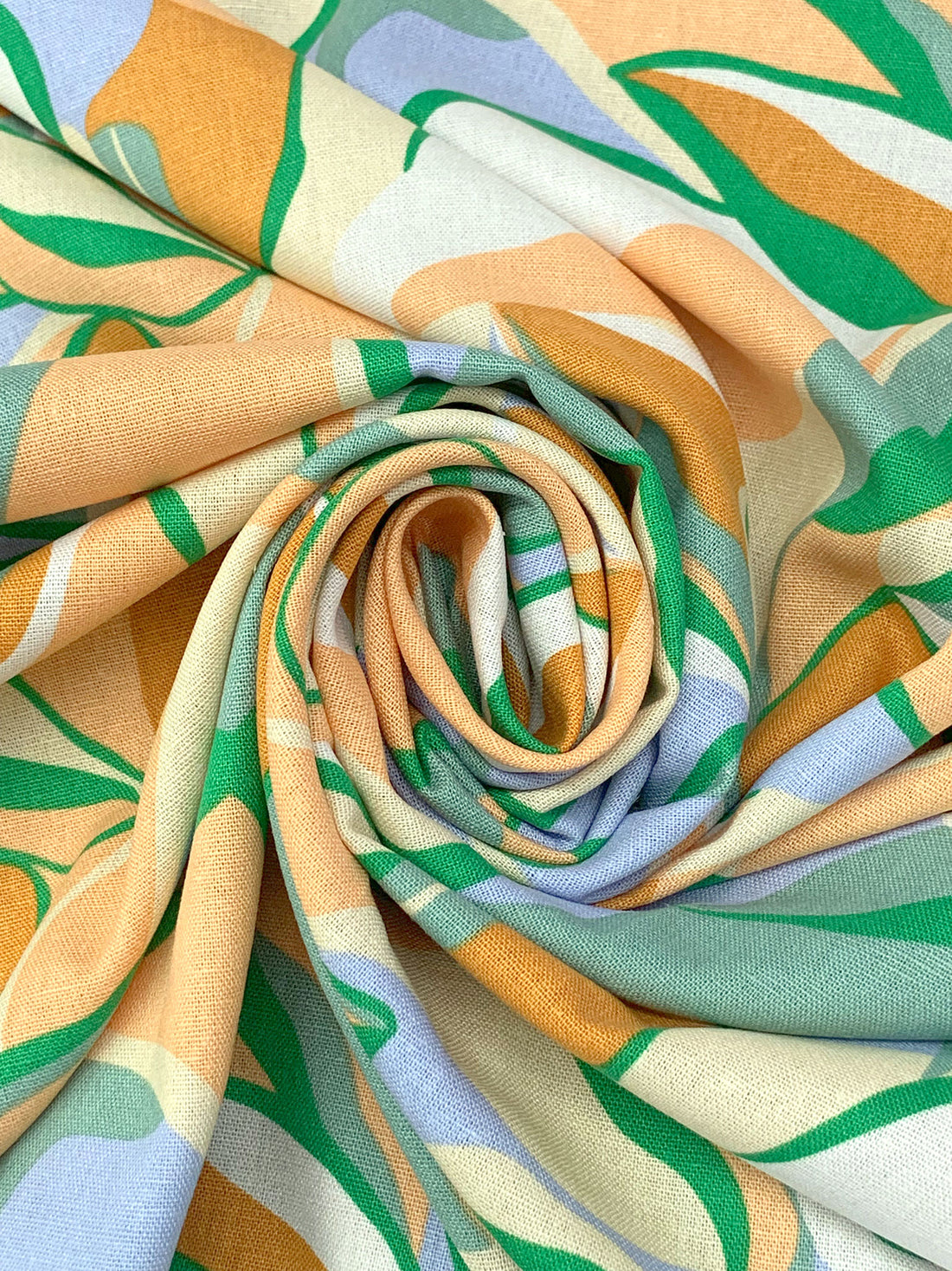 Deep Champagne/Lakeside Pink/Alabaster/Multi Rayon/Linen Floral Print Mid-Weight Woven 53W