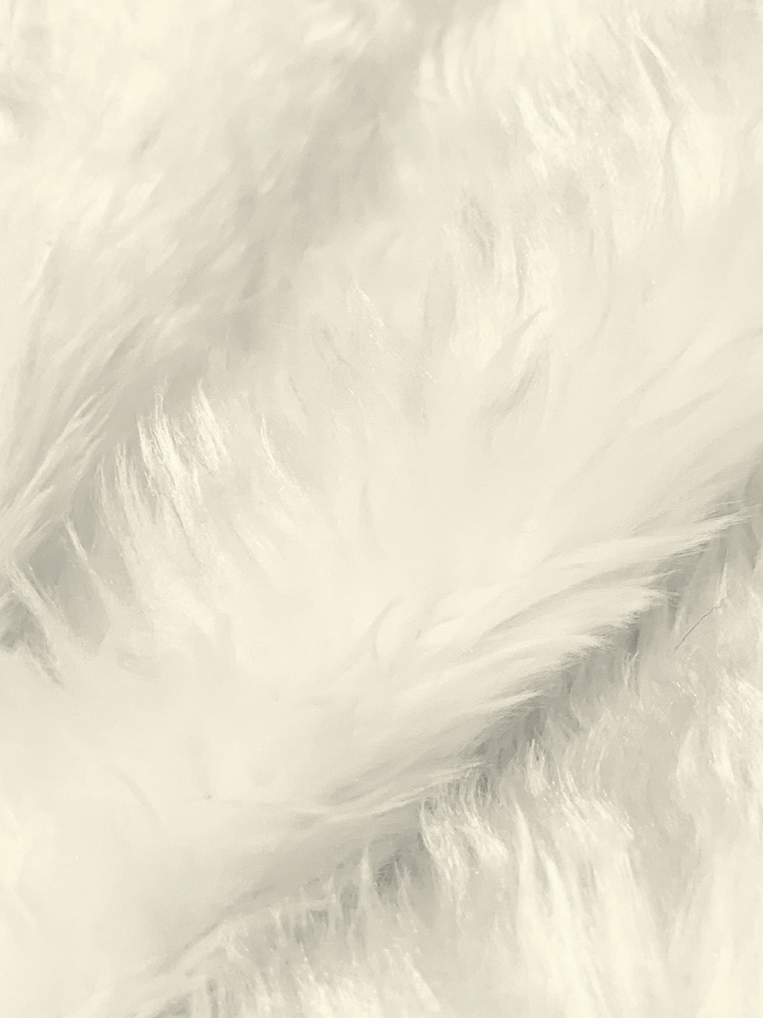 Antique Off-White 100% Polyester Faux Fur 58W