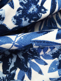 Dark Cornflower/Midnight Navy/Pale Cerulean/White 100% Cotton Tropical Floral Print Slubbed Poplin Shirting 54W
