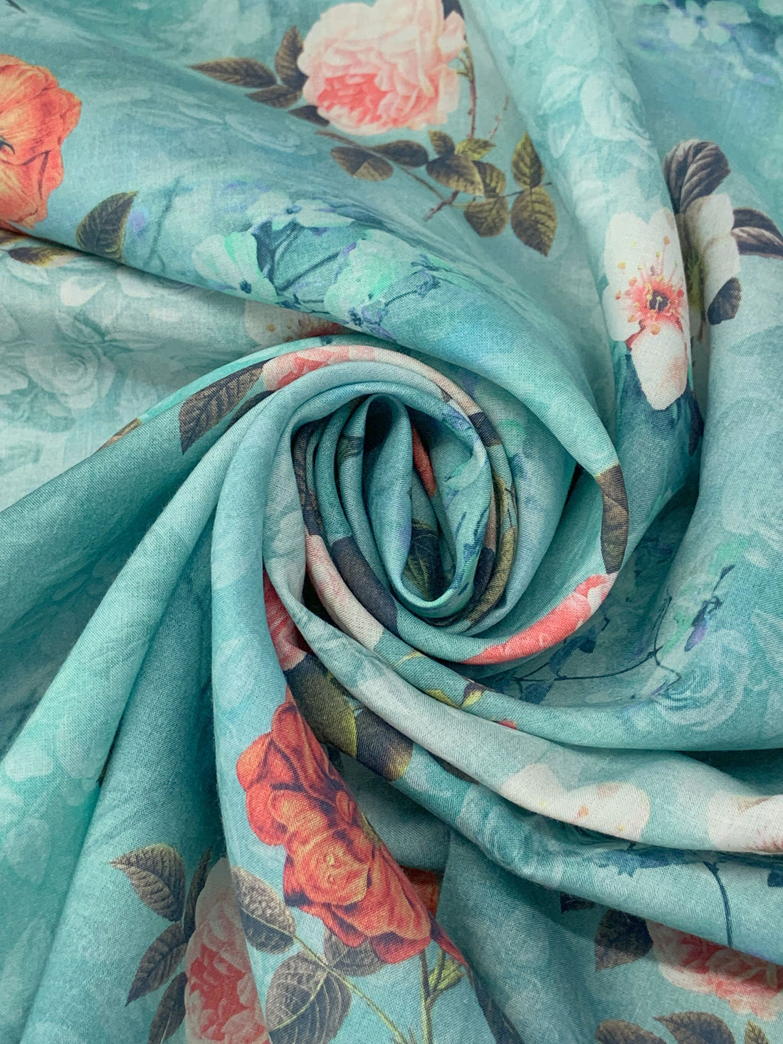 Raindrop/Desert Coral/Champagne Pink/Multi 100% Rayon Floral Print Challis 56W