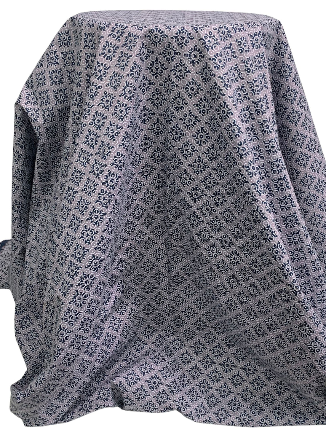 Lilac Luster/Dark Imperial Blue/White 100% Cotton Overlapping Geometric Print Poplin Shirting 57W