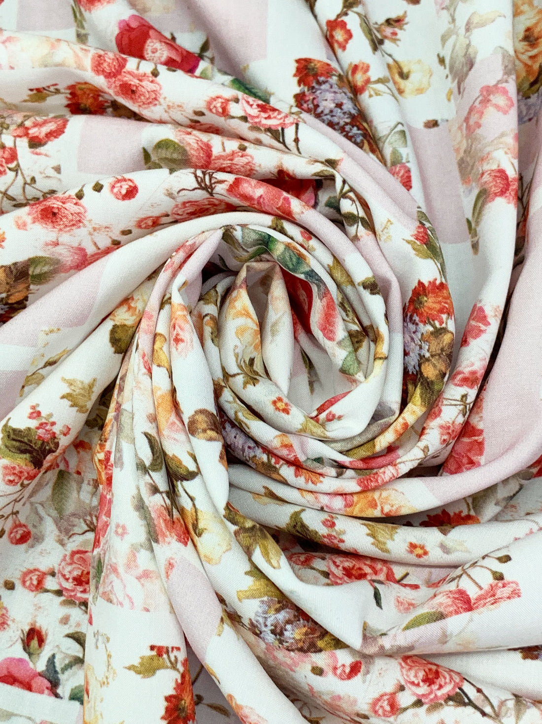 White/Mandarin/Candy Apple Red/Multi 100% Rayon Patchwork-Look Floral Print Challis 58W