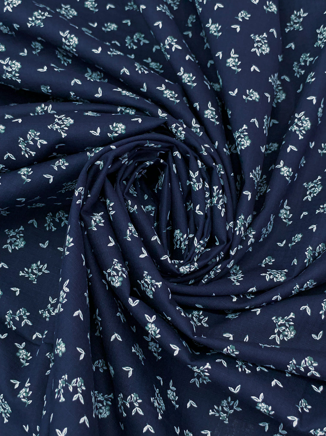 Navy/White/Teal Blue 100% Cotton Floral Print Crosshatch Weave Shirting 57W