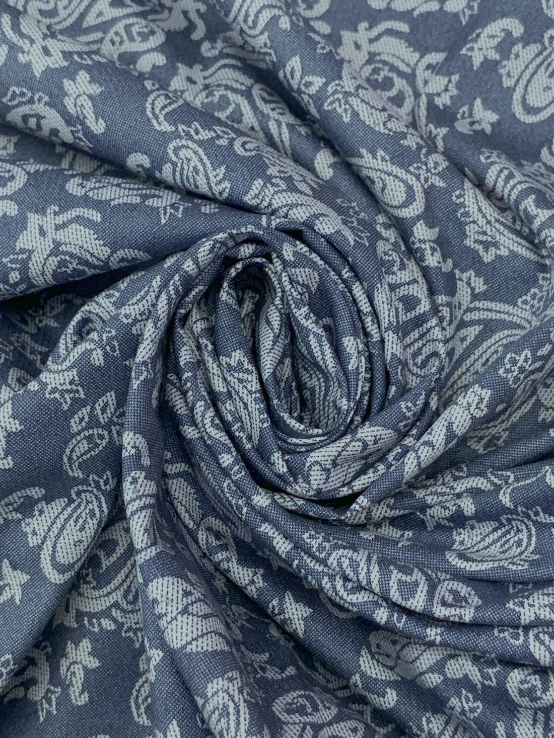 Dark Imperial Blue/Cadet Gray 100% Cotton Paisley Print Lawn 57W