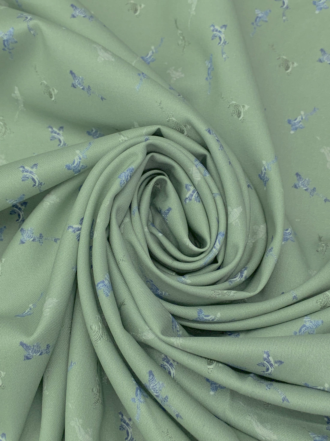 Laurel Green/Dark Electric Blue/White 100% Cotton Abstract Marine Life Print Lawn 57W