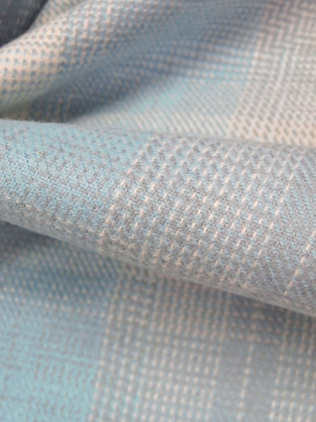 Baby Blue/Light Gray/White 100% Cotton Plaid Weave Tahoe Flannel - Robert Kaufman - 44W