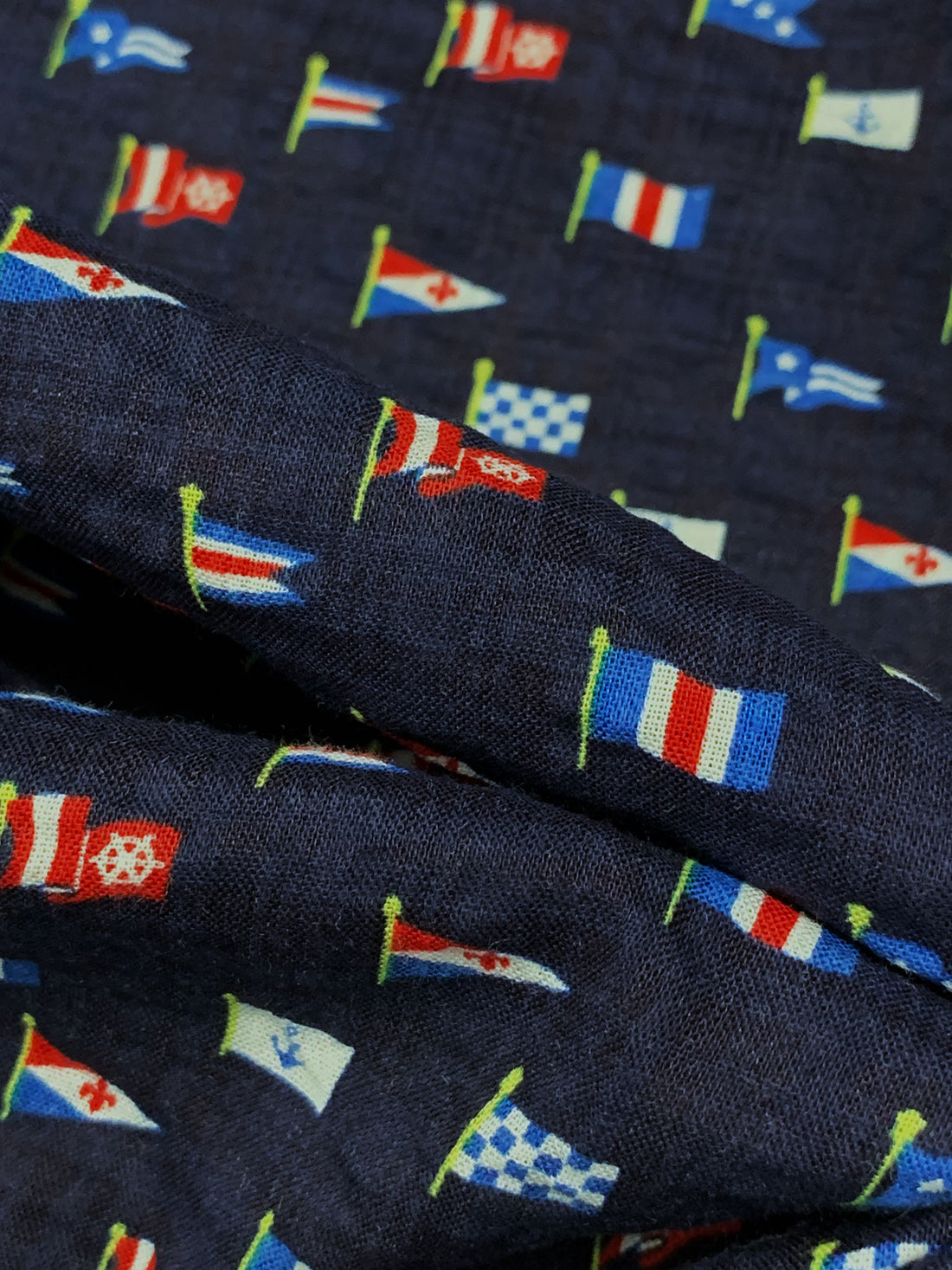 Navy/Red/White Cotton/Polyester Mini Flag Print Seersucker Voile - Robert Kaufman - 57W