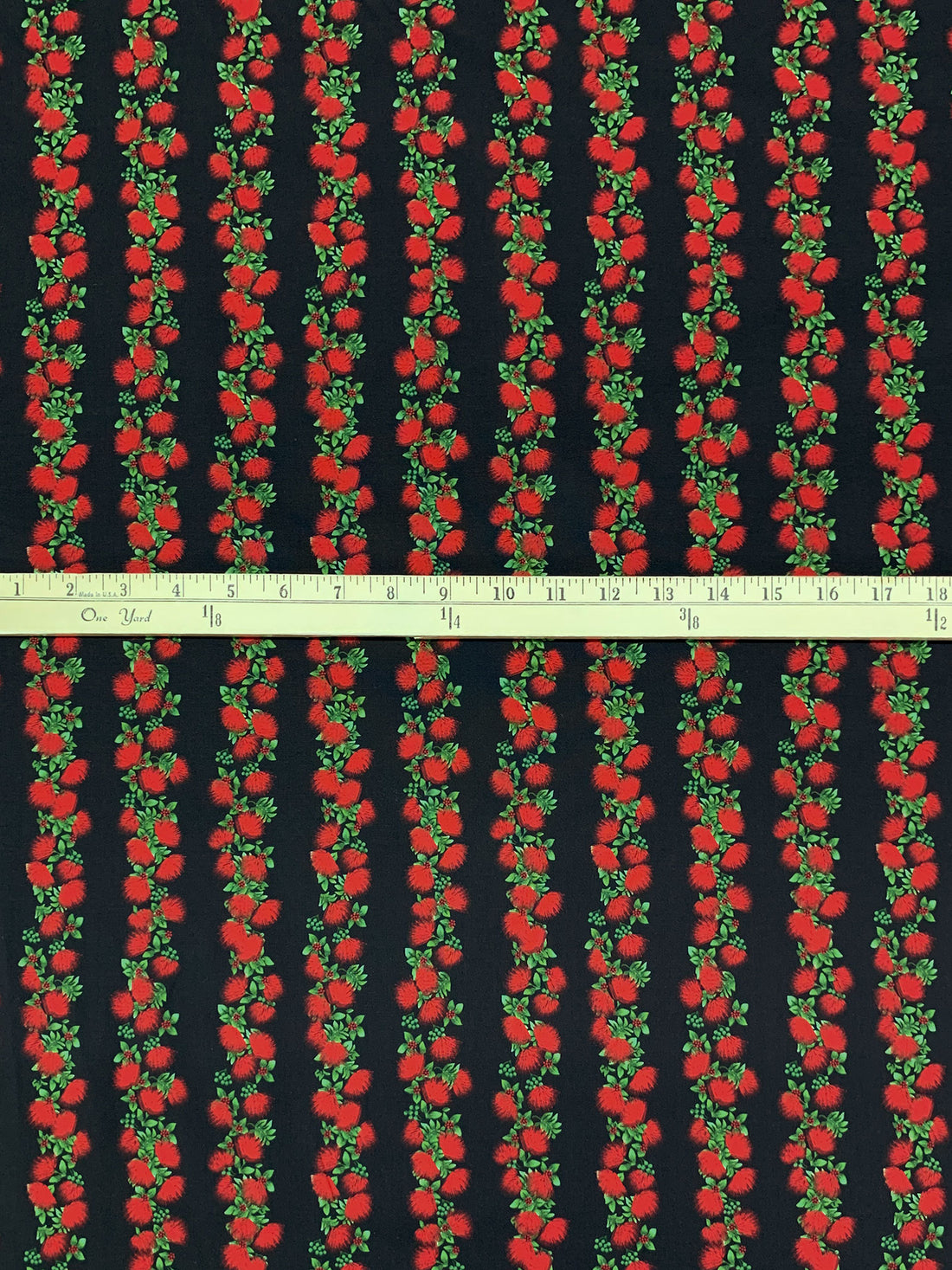 Auburn Red/Black 100% Cotton "Blossom" Print Tropical Gardens Aloha Iki - Robert Kaufman - 44W
