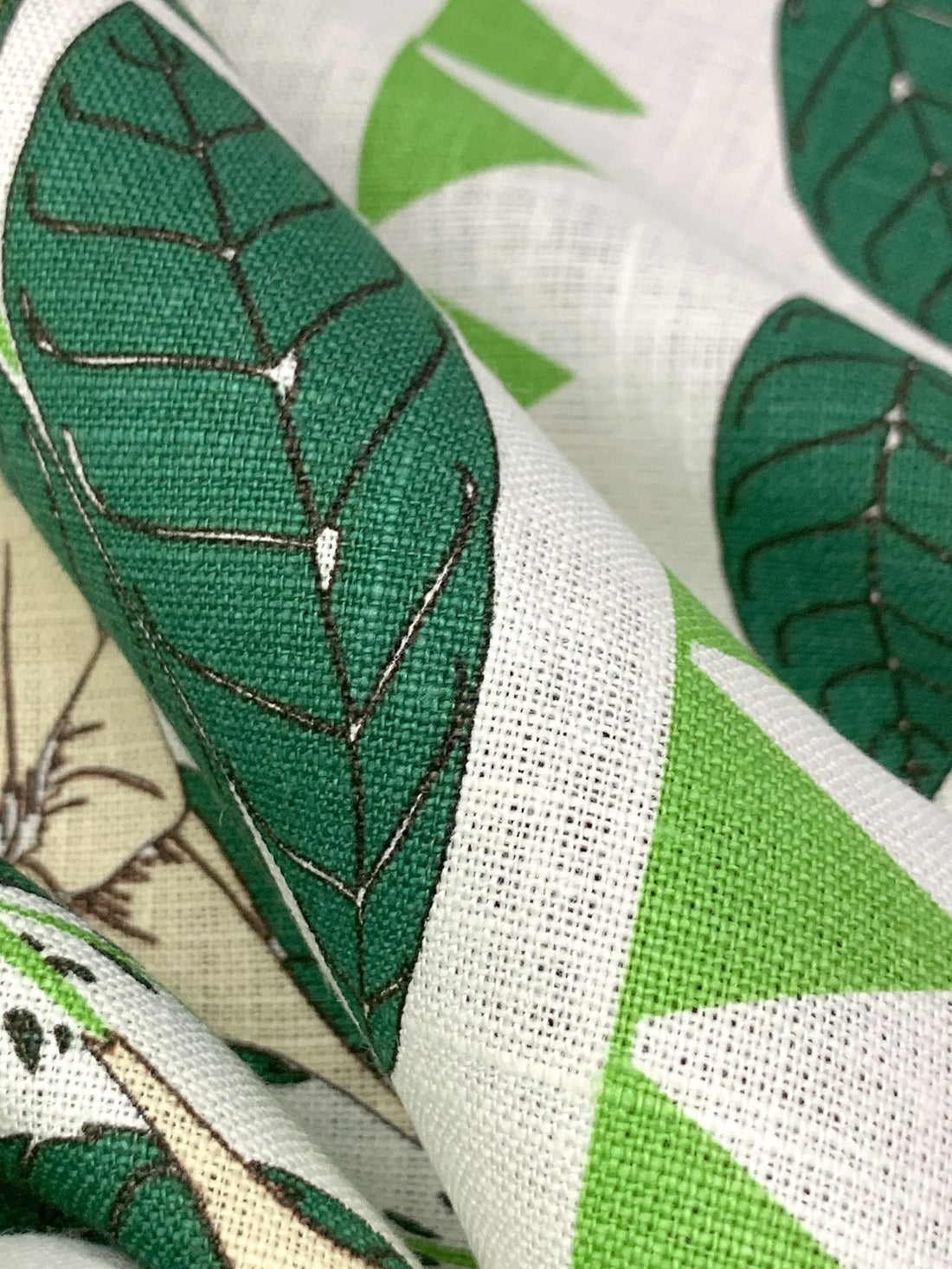 Alabaster/Deep Moss Green/Lime 100% Linen Vertical Floral Print Canvas-Like Woven - European Mill - 55W