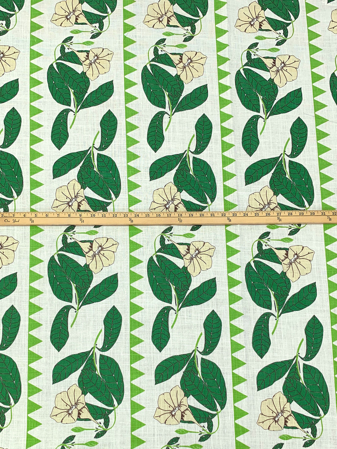 Alabaster/Deep Moss Green/Lime 100% Linen Vertical Floral Print Canvas-Like Woven - European Mill - 55W