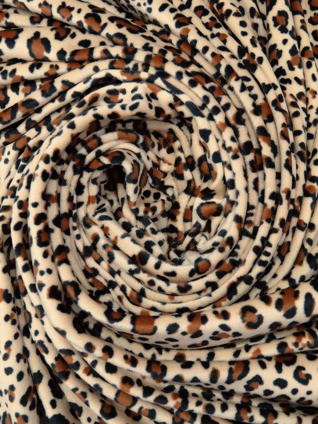 Banana Cream/Burnt Sienna/Charcoal Polyester/Lycra Animal Print Velour Knit - NY Designer - 72W