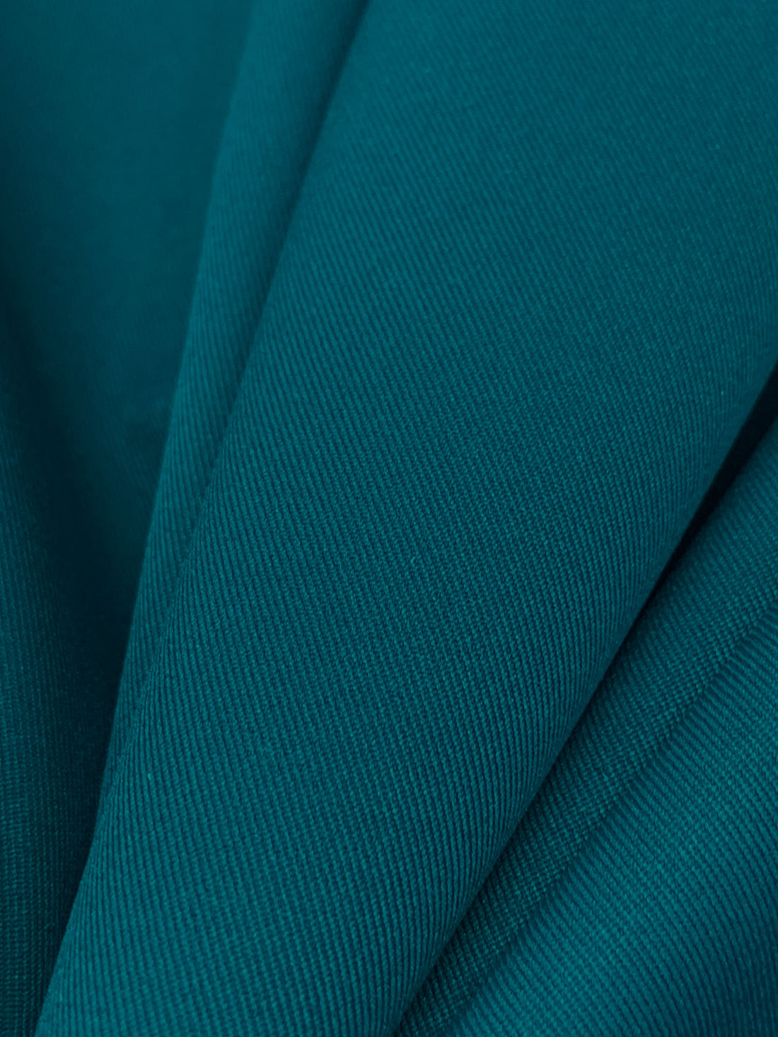 Teal Polyester/Spandex Axiom Stretch Microfiber Shirting - Robert Kaufman - 53W
