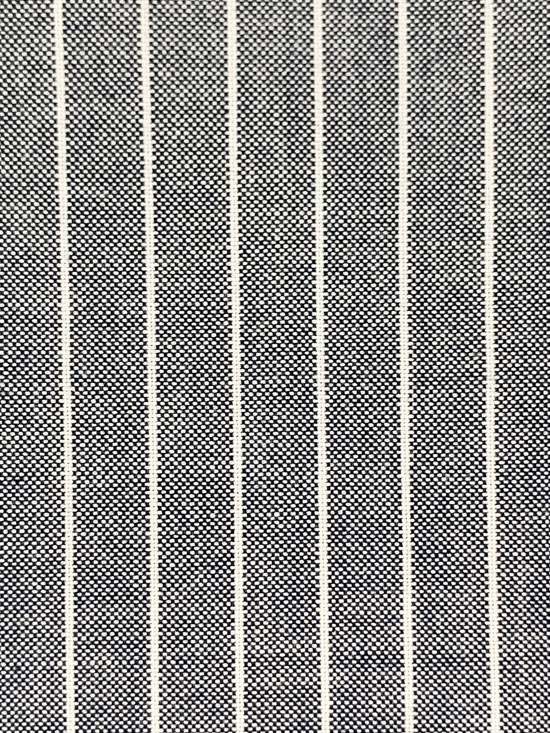 White/Indigo 100% Cotton Vertical Milano Stripe Chambray Shirting - Robert Kaufman - 58W